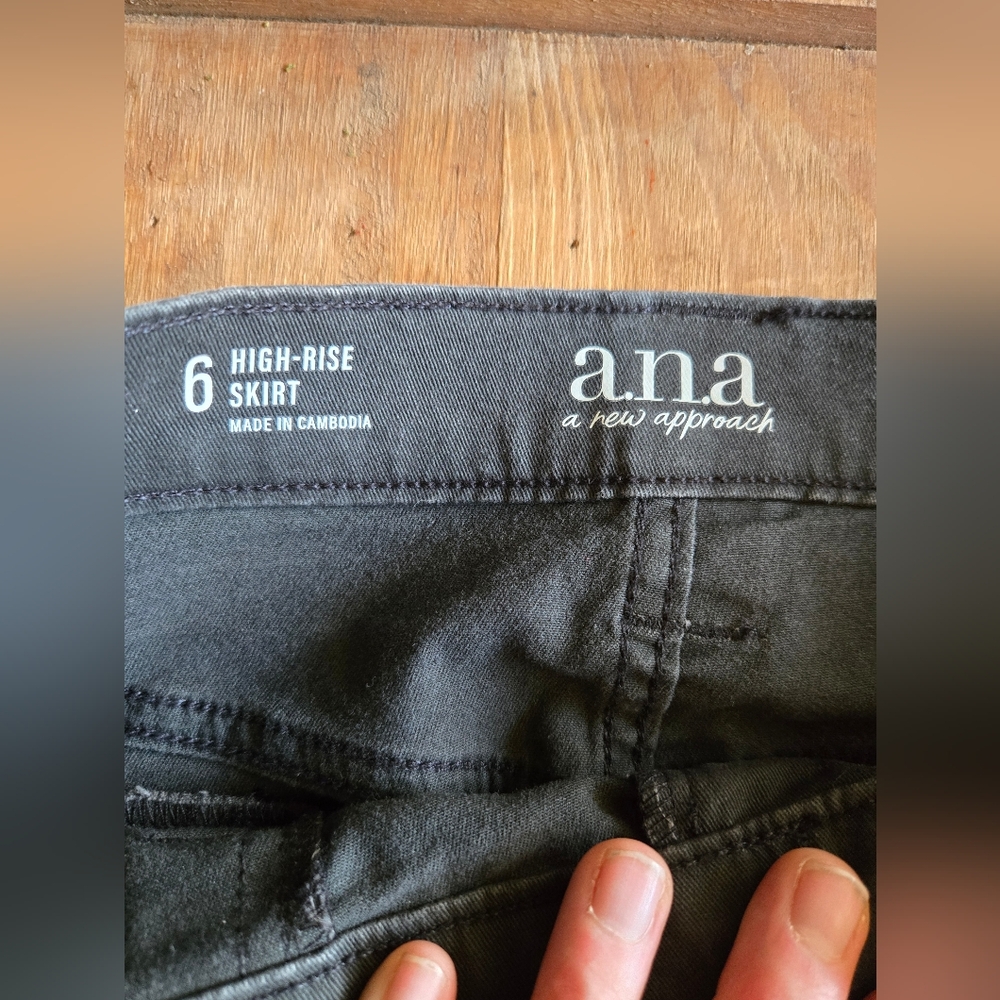 ✨ New With Tags | a.n.a. Gray Cargo Skirt | Size 6 ✨ - Picture 6 of 8
